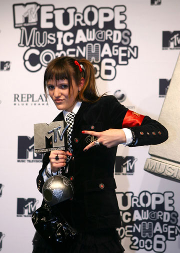 Polish Best Act Tola Szlagowska of Blog 27 poses in the awards room during the 13th Annual MTV Europe Music Awards 2006 show in Bella Center in Copenhagen, November 2, 2006.