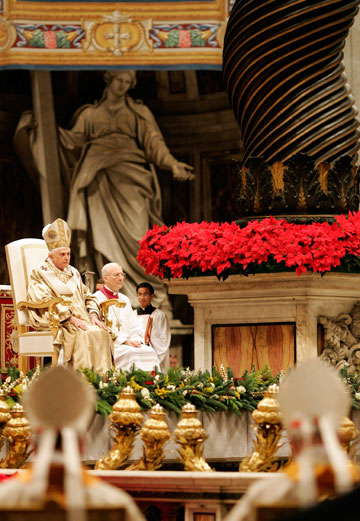 Pope Benedict XVI celebrates midnight mass in St. Peter's Basilica at the Vatican December 25, 2006.