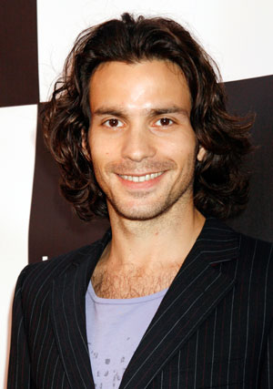 Cast member Santiago Cabrera poses at the wrap party for season one of the NBC television series 'Heroes' in Hollywood, California, April 17, 2007.