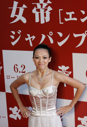 Chinese actress Zhang Ziyi poses before the Japanese premiere of her movie 