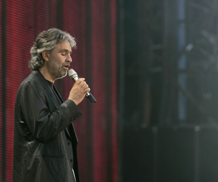 Andrea Bocelli performs at the Concert for Diana at Wembley Stadium in London July 1, 2007. Princess Diana's sons staged a charity concert in her memory on Sunday which they hope will quell her critics and celebrate her humanitarian achievements.
