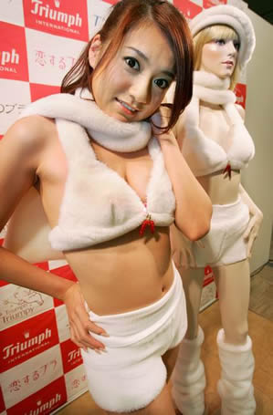 日本女性新选择 文胸变身购物袋
