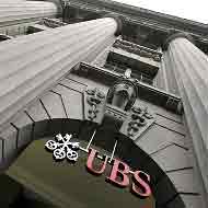 Swiss bank to turn over account data to US authorities