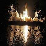 Shuttle Discovery launches mission to space station