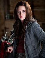 Vampire fights for girlfriend in 'The Twilight Saga: Eclipse'