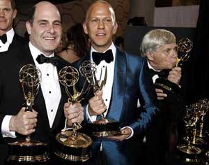 'Mad Men,' 'Modern Family' big winners at Emmy Awards