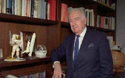 Walter Cronkite, 1916-2009: a trusted TV newsman