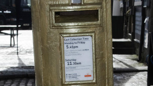英国皇家邮政奥运“金色邮筒”搞乌龙