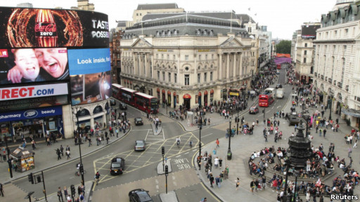 伦敦商业街体验奥运：客流先跌后涨