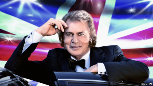 英七旬歌星赴欧赛歌“出师不利”