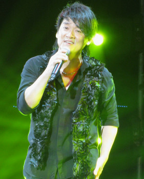 “花旦”周华健伦敦巡演