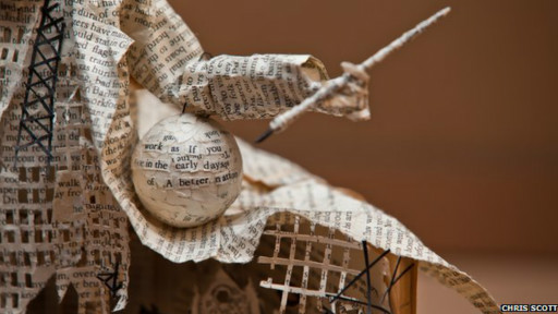 爱丁堡神秘书雕塑引“书虫”按图索骥