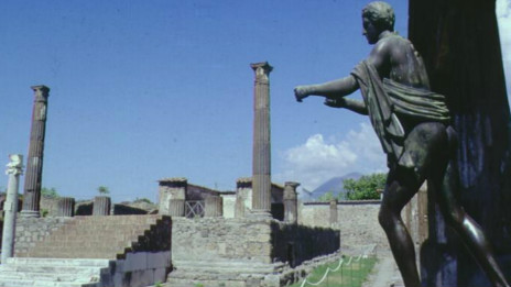 Pompeii under threat 古城庞贝面临威胁