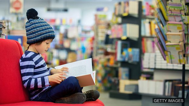 Book sales hit a record as children's fiction gains in popularity 儿童小说帮助英国图书销量创下新高