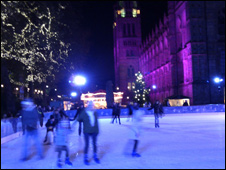 Ice-skating in London 庆圣诞之快乐滑冰