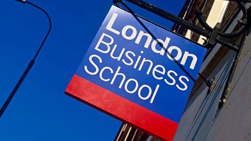 伦敦商学院居英国毕业生收入排行榜之首