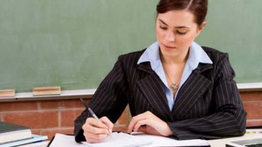 国际调查：老师评分普遍对女生“偏心”
