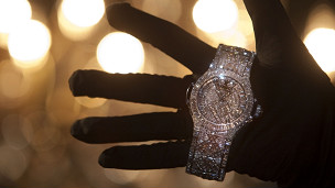 The world's priciest watch 价值三千万元的手表