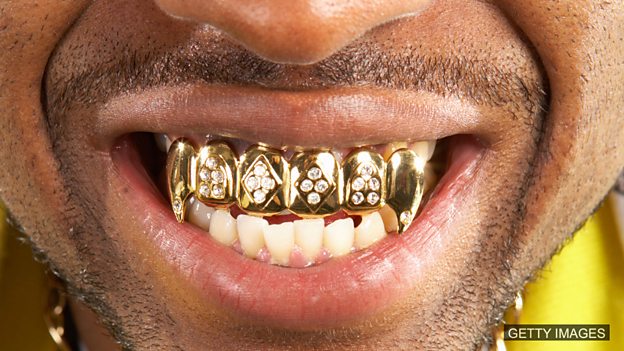 To cut your teeth 初次尝试做某事