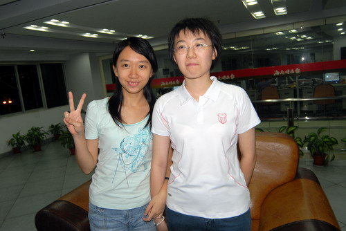 海南08年高考成绩放榜 再出两名女状元