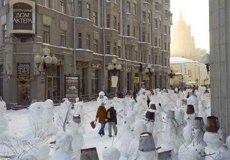 Snowman invasion