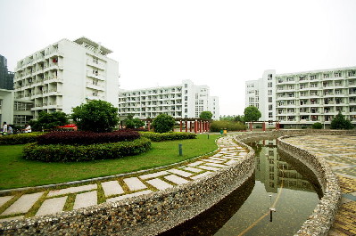 宁波大学科技学院