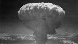 American history: the dawn of the Atomic Age