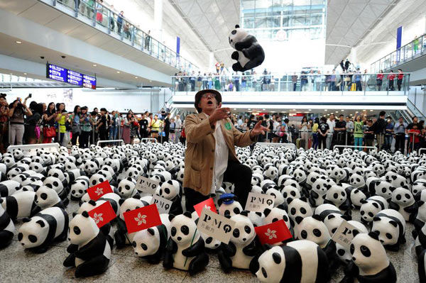 1600只纸熊猫准备环游香港宣扬环保（组图）