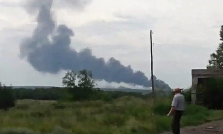 一马航客机在乌克兰东部坠落