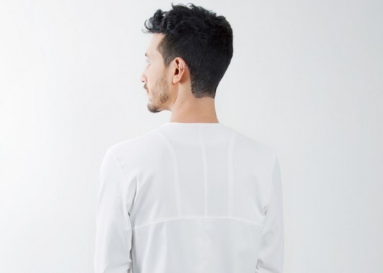 荷兰设计师推出防驼背衬衫