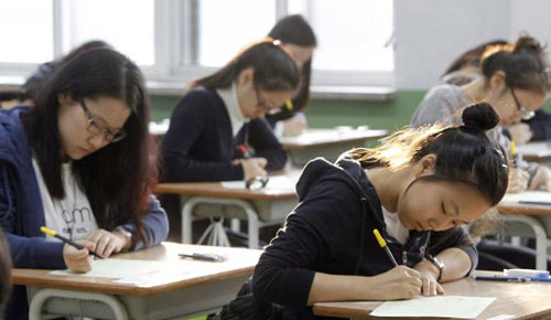 2015中国高考作文题目双语版
