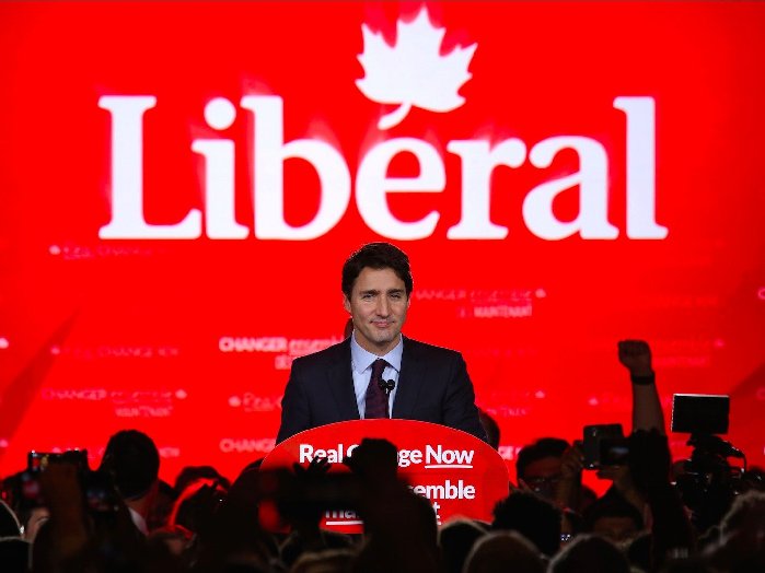 从酒保到政治家：加拿大帅气新总理不只有颜值
