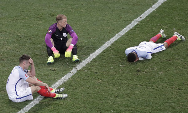 欧洲杯：冰岛逆袭英格兰 震惊世界