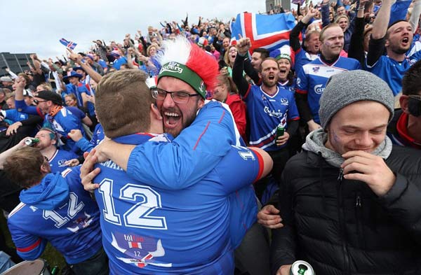 欧洲杯：冰岛逆袭英格兰 震惊世界
