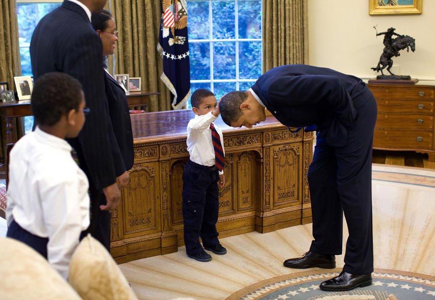 奥巴马总统生涯的20个瞬间（组图）