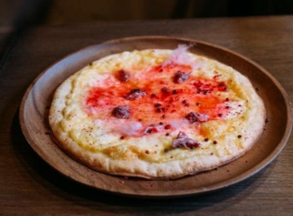 美味的混搭：日本餐厅推出棉花糖披萨（组图）