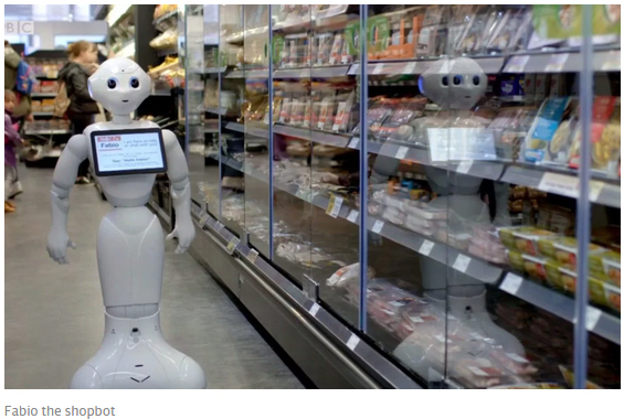 超市机器人因失职被解雇 员工依依惜别