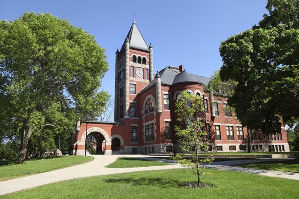 美国新罕布什尔大学将接受中国高考成绩申请