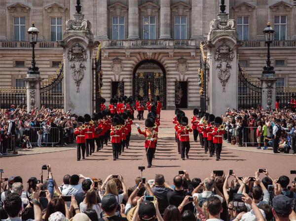 修缮白金汉宫将花费3.69亿英镑 民众请愿让王室自掏腰包
