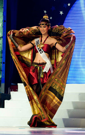 Beauties compete for 2008 Miss Universe 