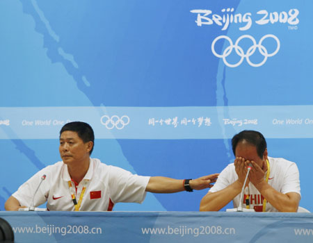 Liu Xiang quits 110m hurdles