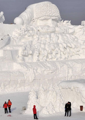 Ice sculptures displayed at Harbin Ice and Snow Festival