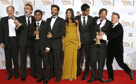 Winslet wins two Globes, 'Slumdog Millionaire' wins 4