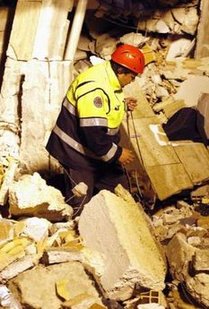 意大利地震至少150人死亡