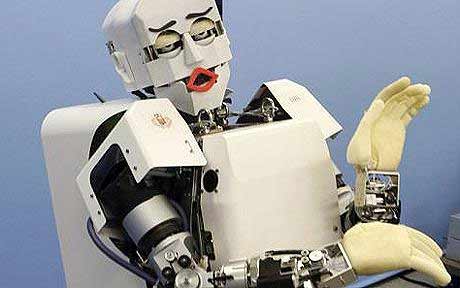日本新型机器人全面演绎喜怒哀乐