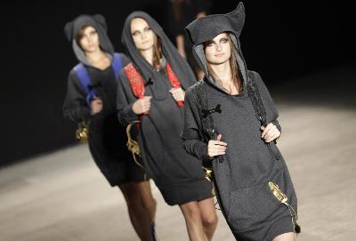 2010 autumn/winter collection during the Fashion Rio Show in Rio de Janeiro