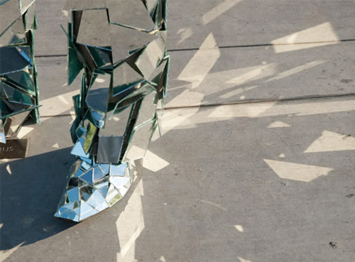 'Mirror Man' covered by glass fragments showy in LA