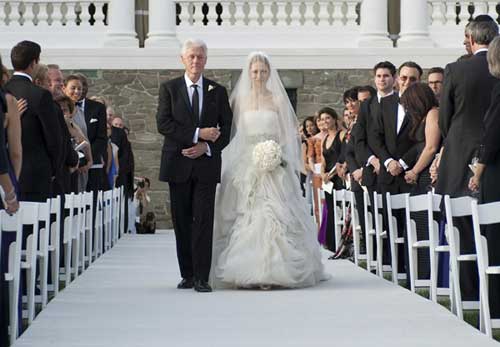 克林顿嫁女 婚礼呈皇家风范