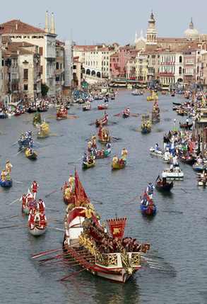Venetians celebrate historical regatta