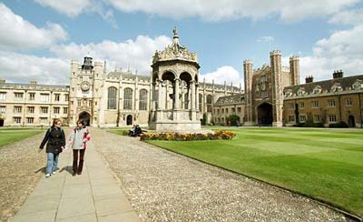 世界大学名气排行榜 哈佛居首 剑桥第三